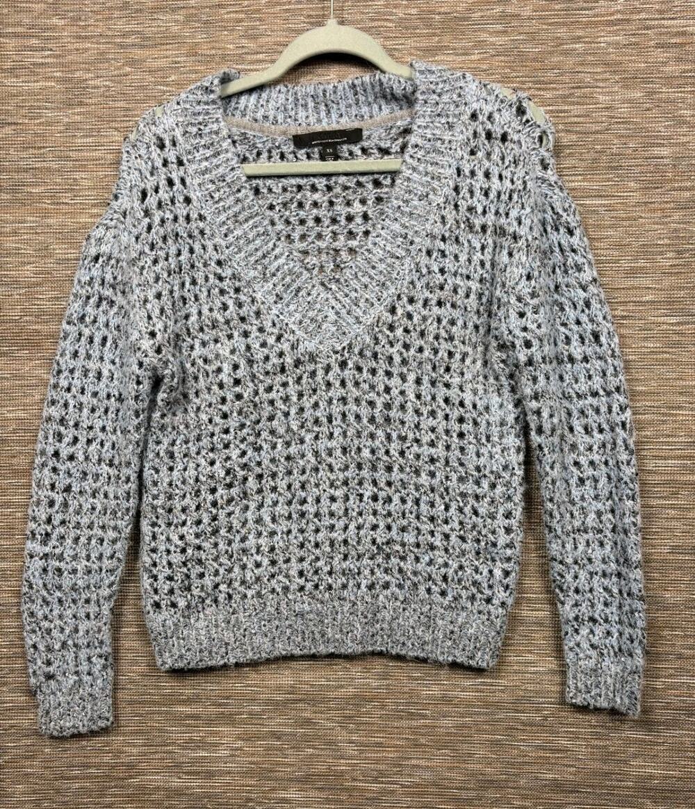 White House Black Market Cable Knit Sweater Womens XS Blue Gray V-Neck Oversized
